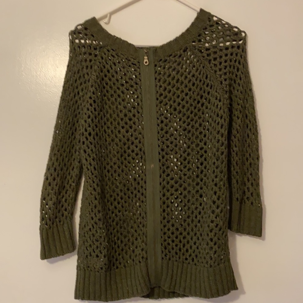 Sweater - Picture 3 of 3
